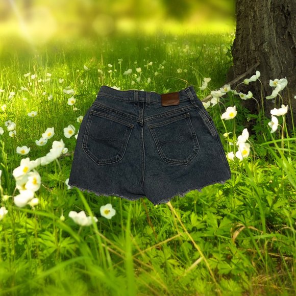 Vintage Lee High-Waisted Shorts Mom Jeans - Picture 2 of 3